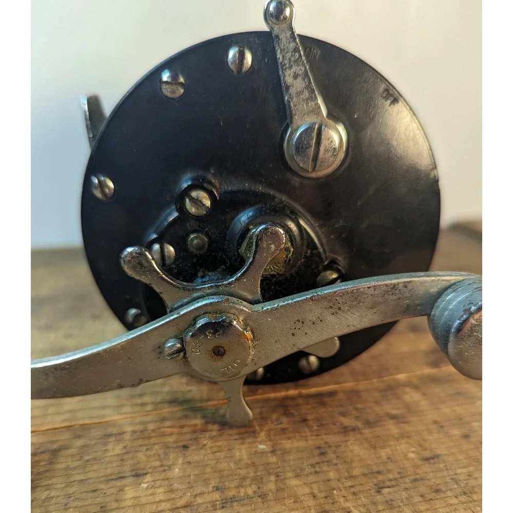 Vintage PENN Long Beach 60 Tackle Reel Cool Handle